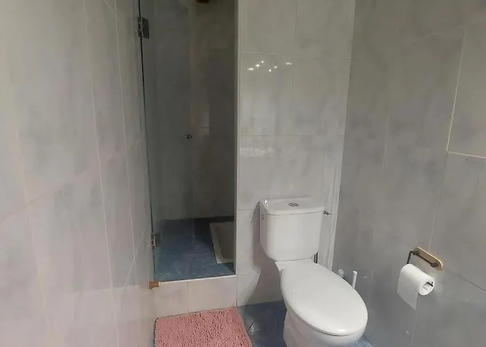 Xuhinxaharea Nyaraló